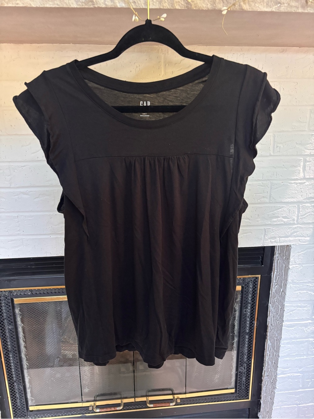 GAP Black Cap Sleeve Scoop Neck Top with Gathered Front